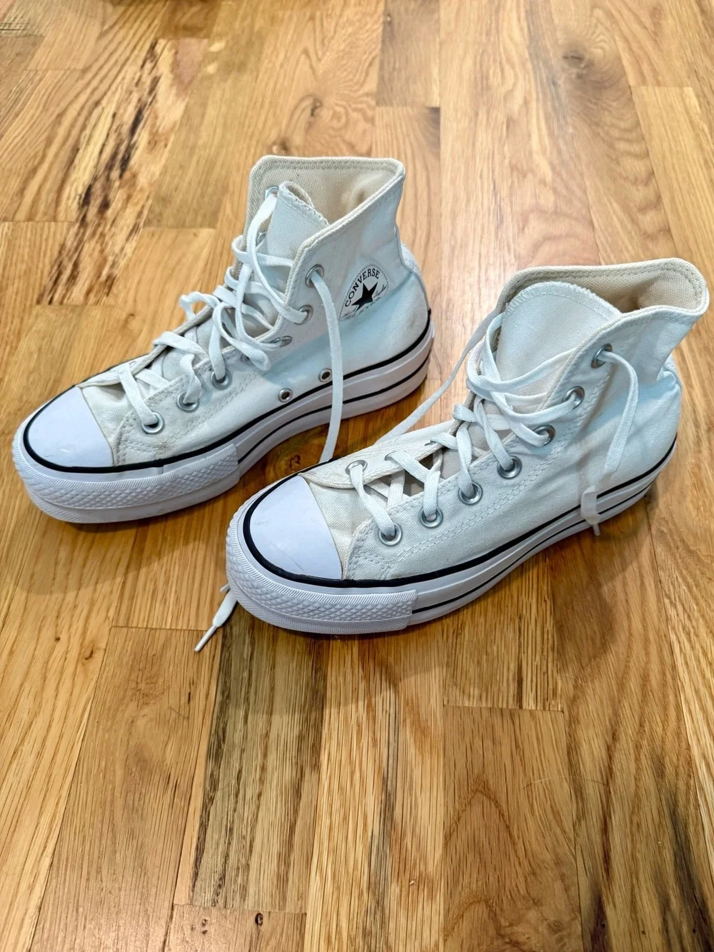 Converse Chuck Taylor All Star Lift Platform High Top White Women’s 5.5